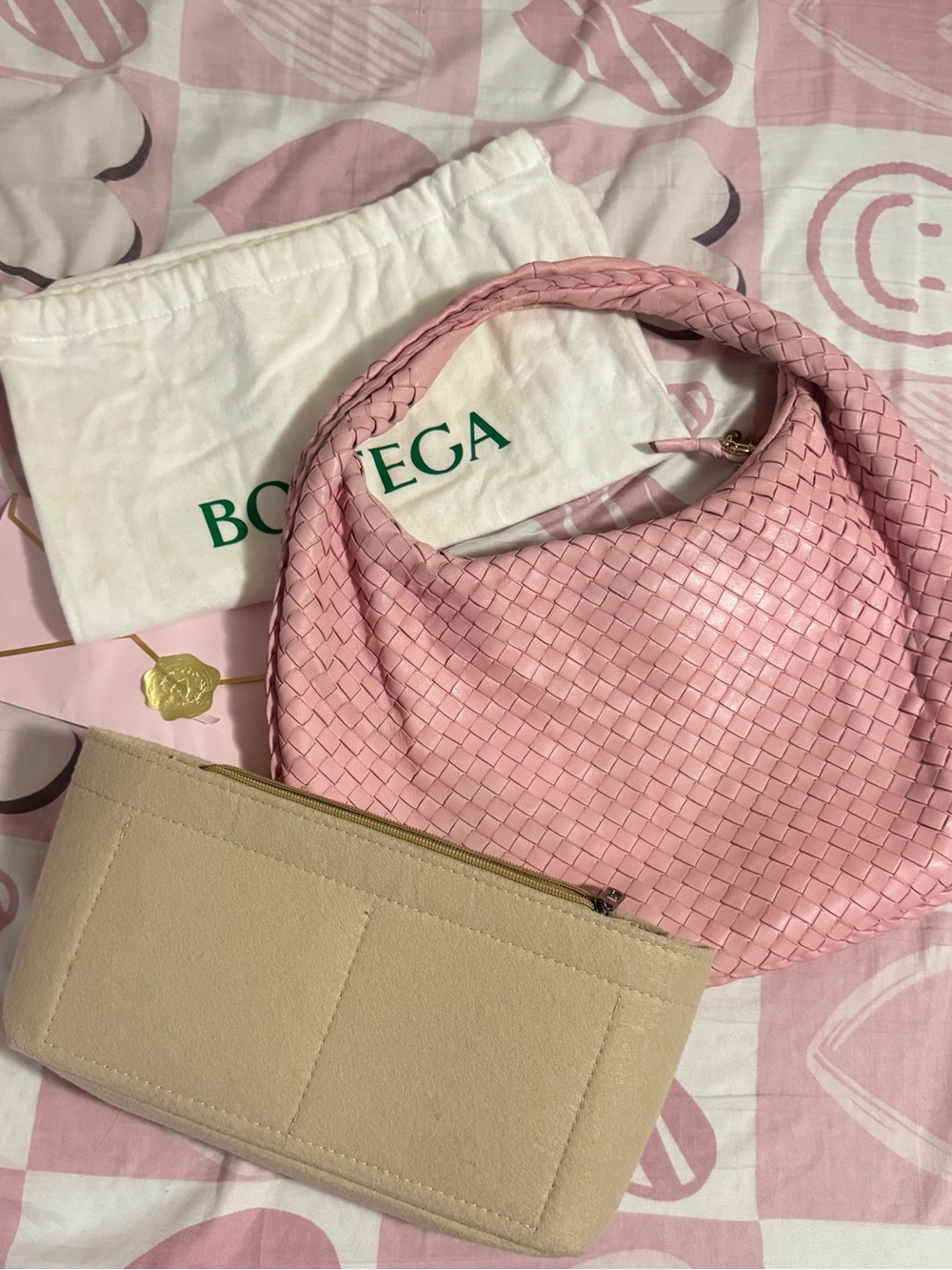 Bottega Veneta Pink Intrecciato Nappa Hobo